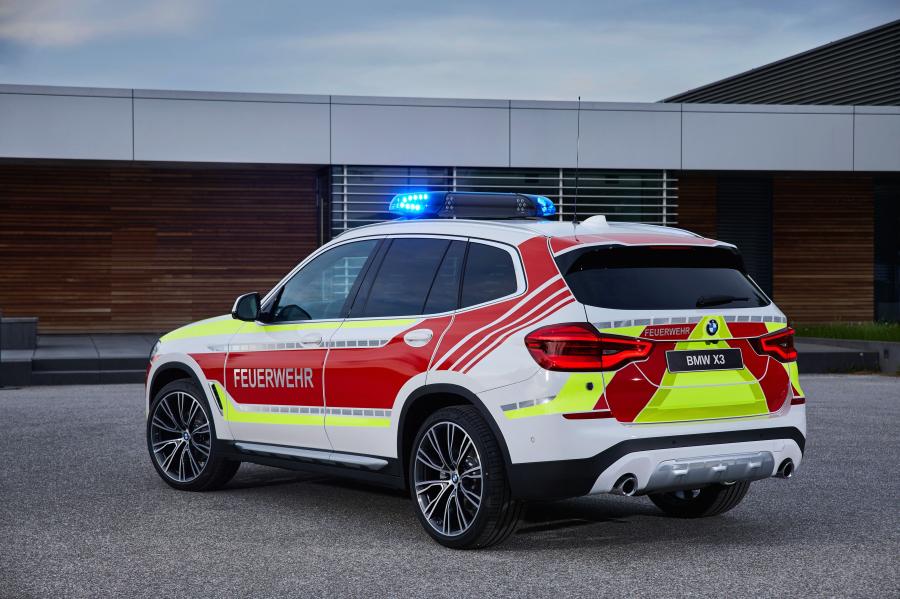  BMW X3 xDrive20d Feuerwehr (G01) 2018 года  (фото 7 из 15)